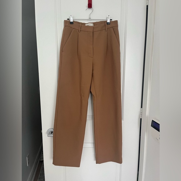beige A&F tailored trouser - Picture 5 of 6